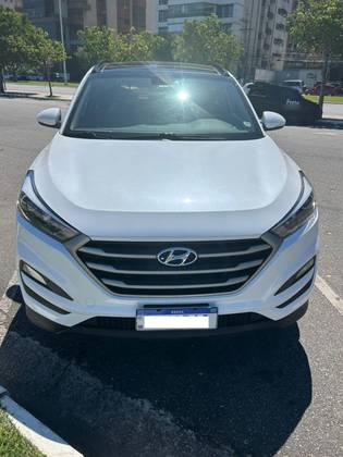HYUNDAI TUCSON 1.6 16V T-GDI GASOLINA GLS ECOSHIFT HYUNDAI TUCSON 1.6 16V T-GDI GASOLINA GLS ECOSHIFT